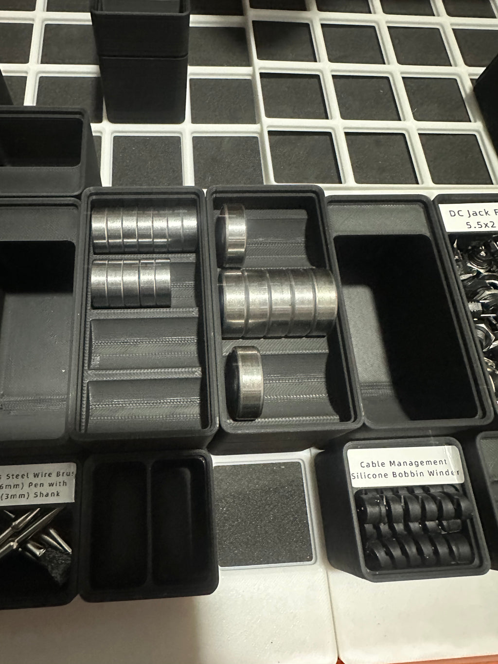 Gridfinity 688ZZ Bearing Holder - 28 Bearings