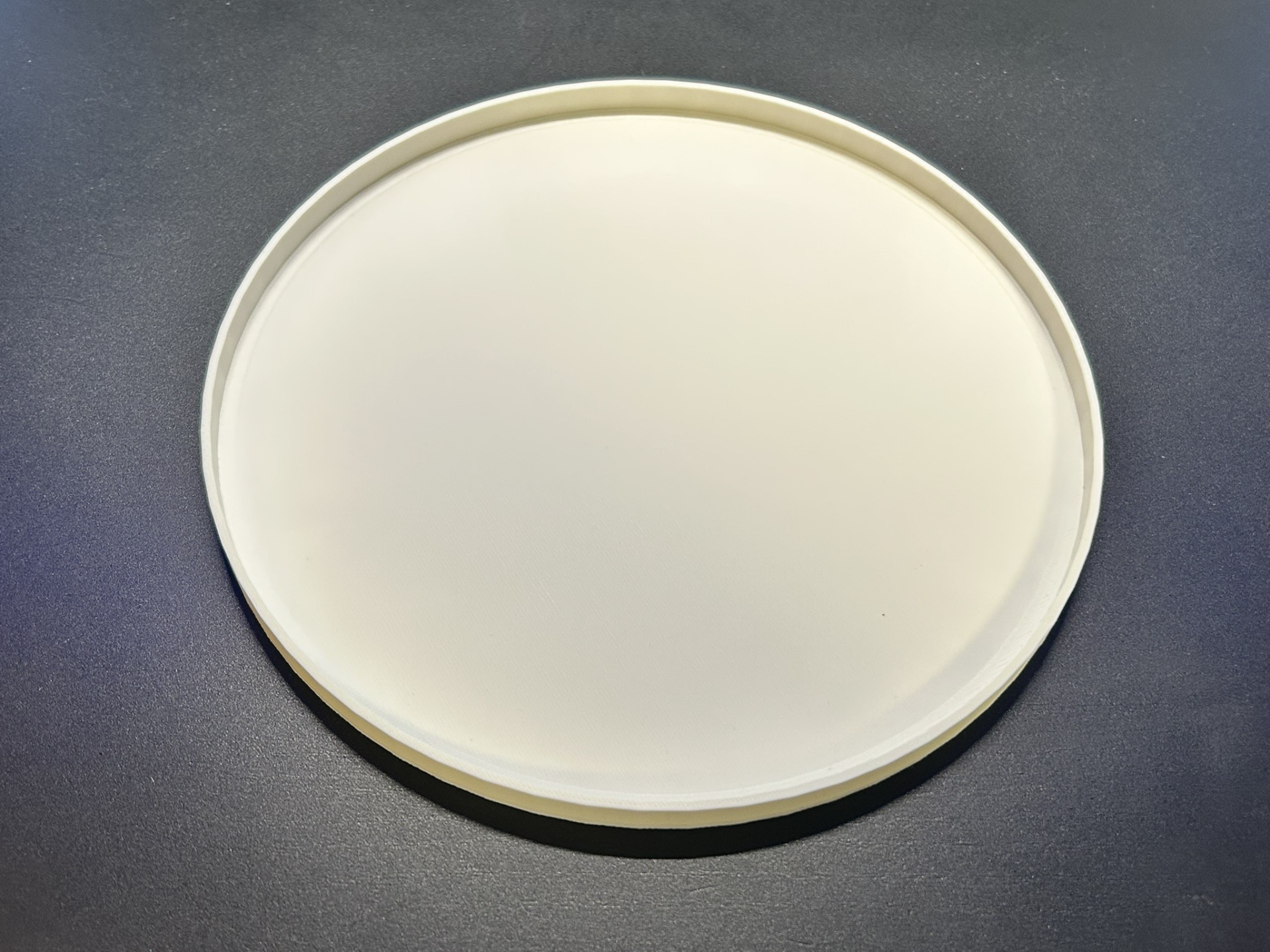 Soucoupe 200x10x3 mm