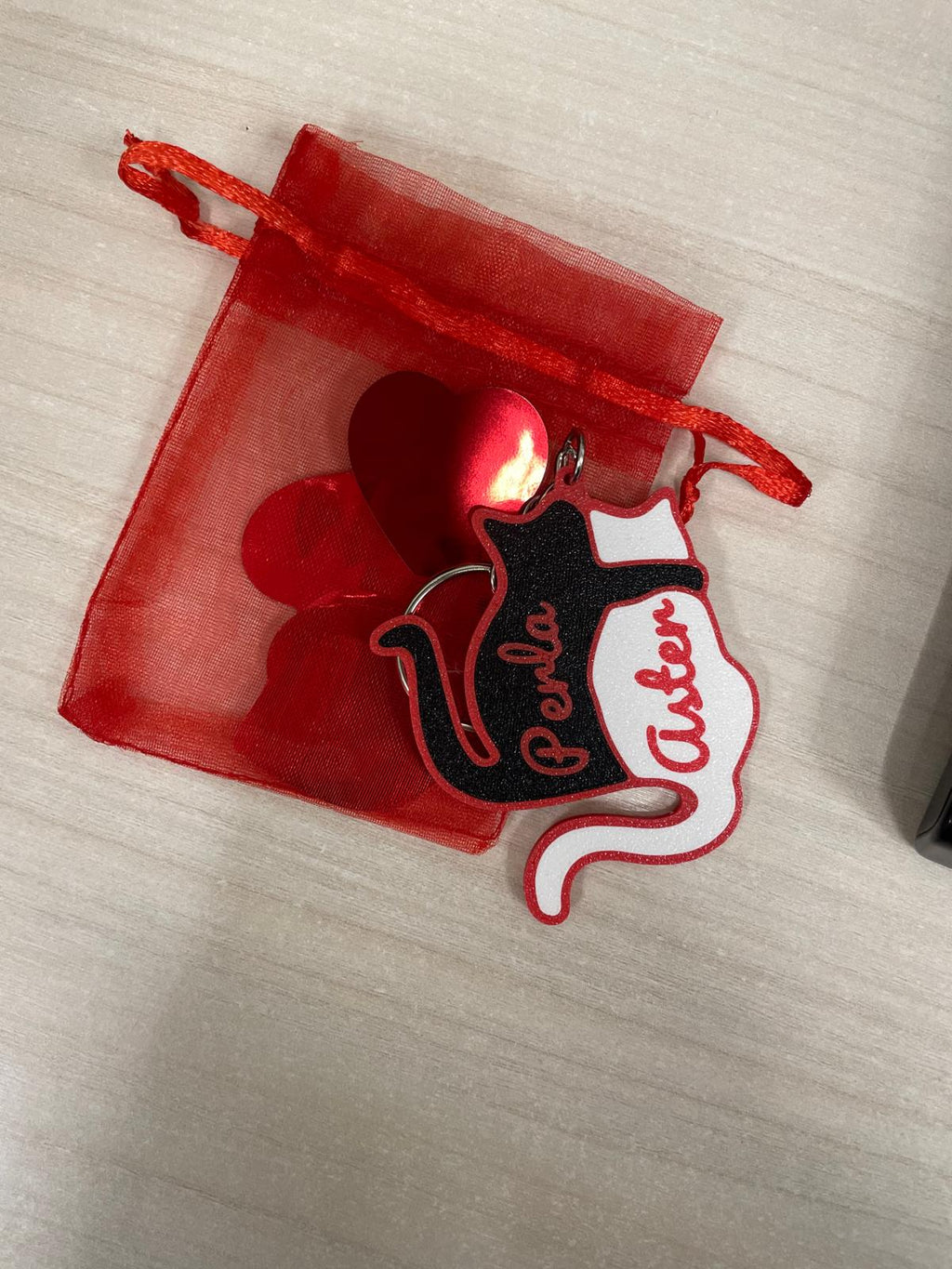 Customizable Hugging Cat Keychain