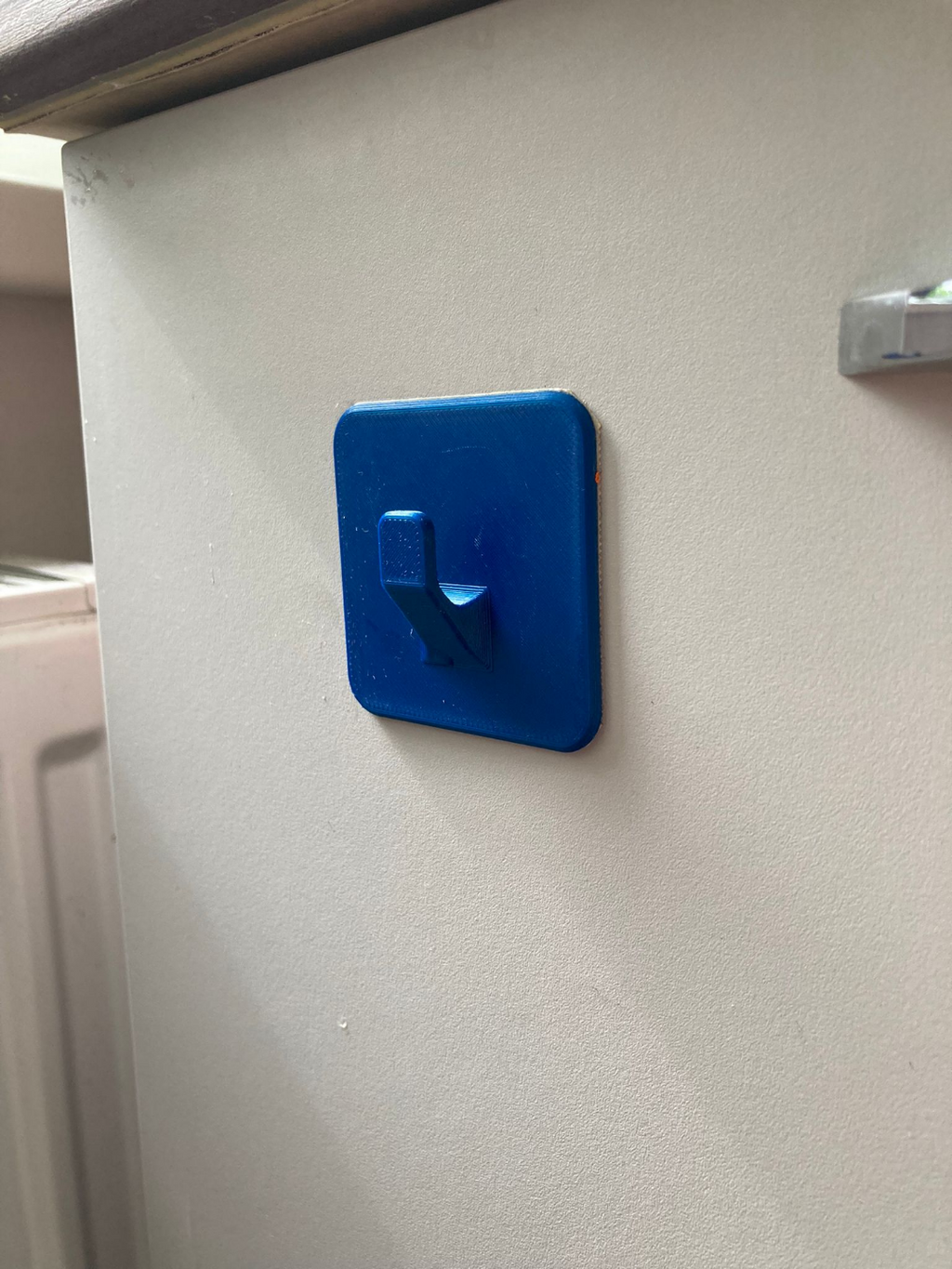 Kitchen towel holder