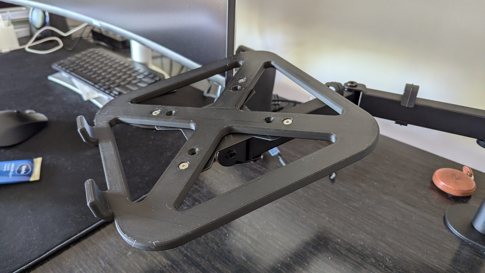 Laptop Platform VESA Adapter