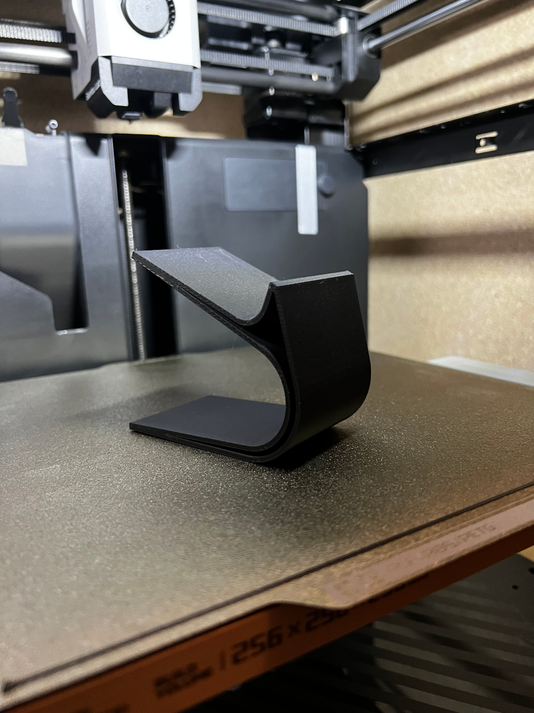 universal controller stand