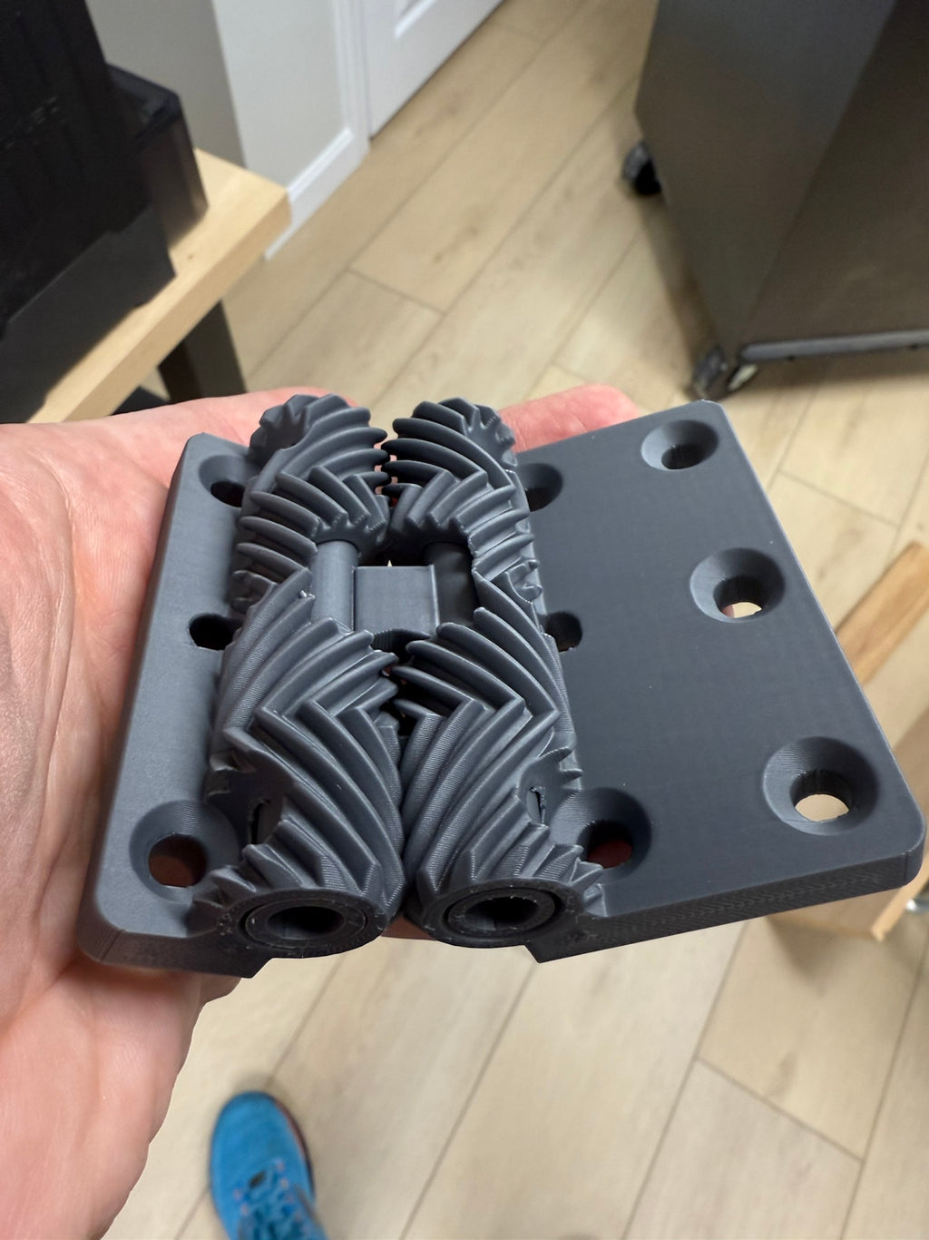 Print in Place Geared Hinge - Countersunk Holes