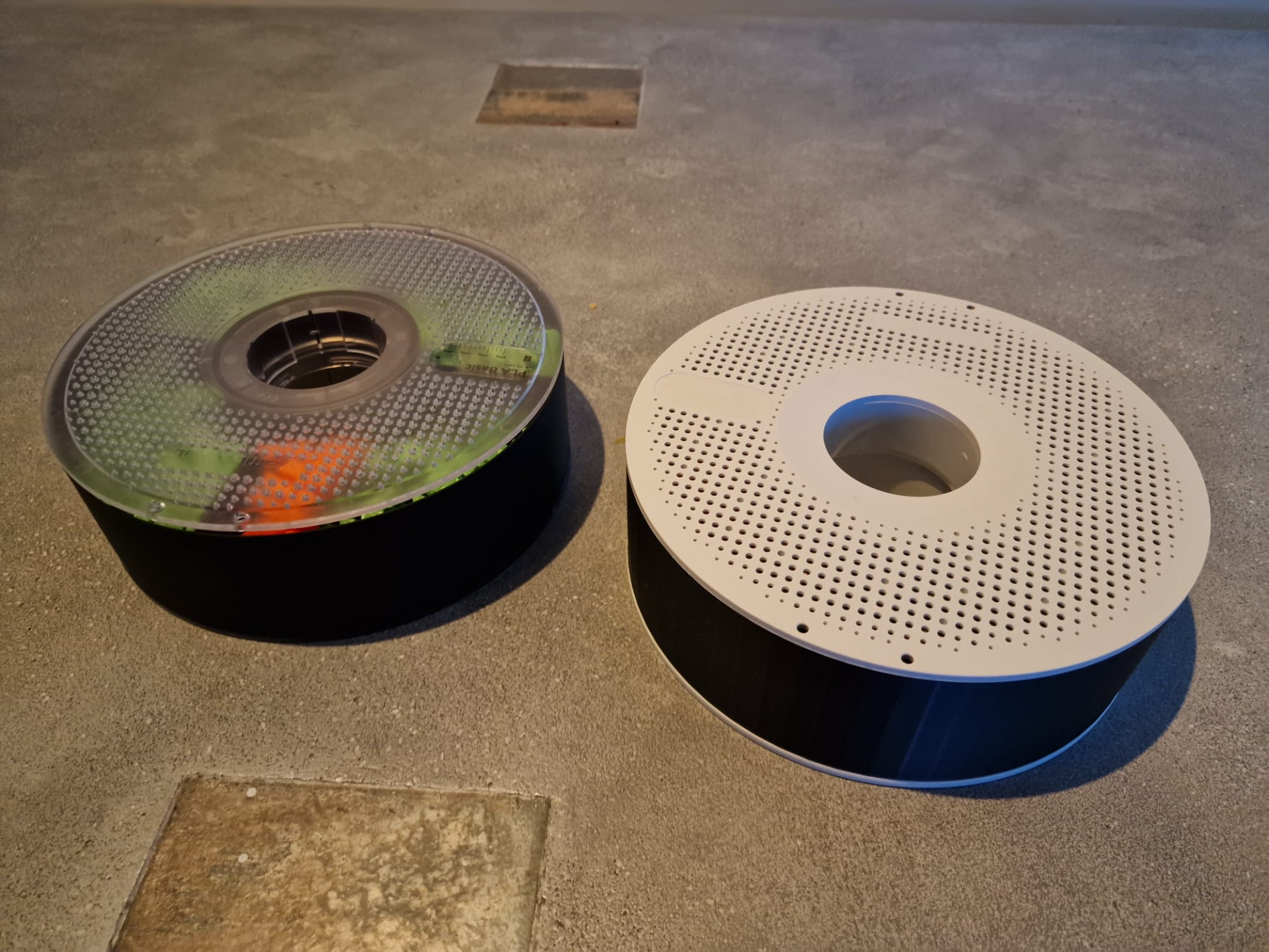Spool Containers