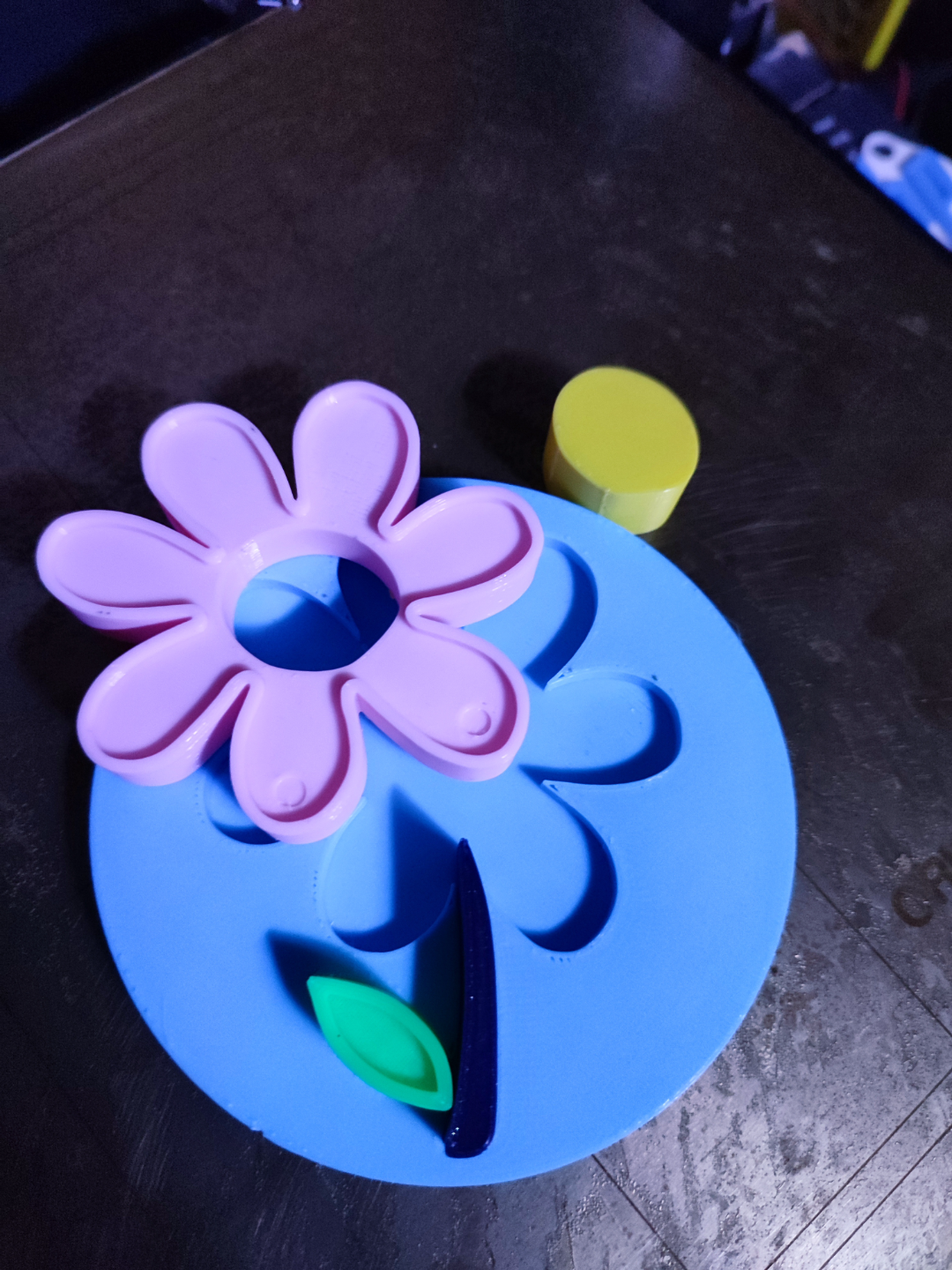 Flower puzzle for kids