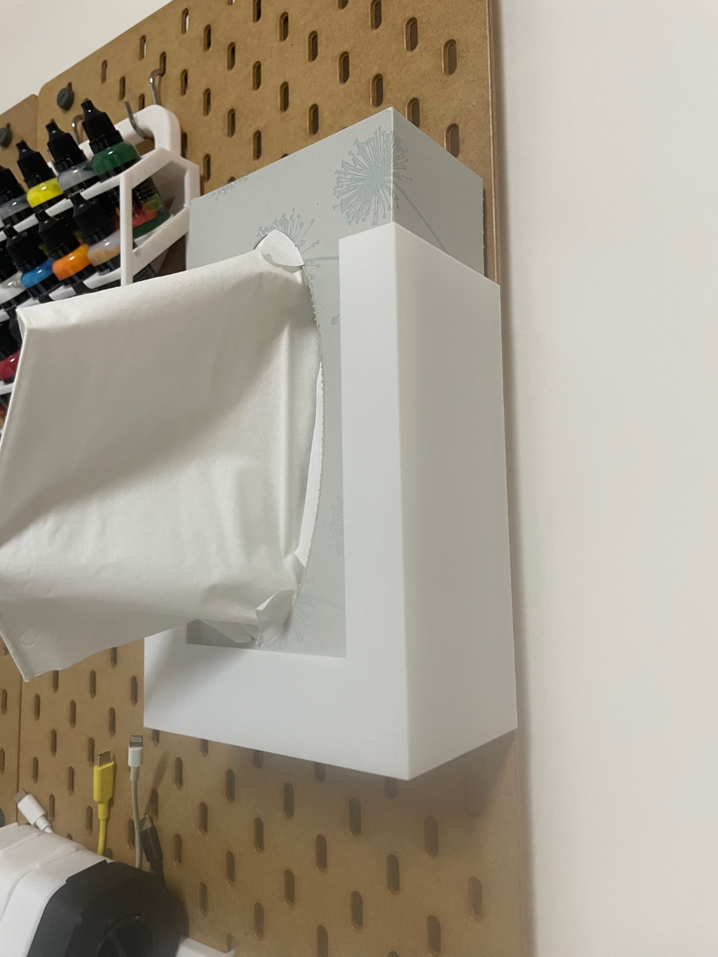 Skadis Halter für Taschentuchbox (mit 2 Haken)