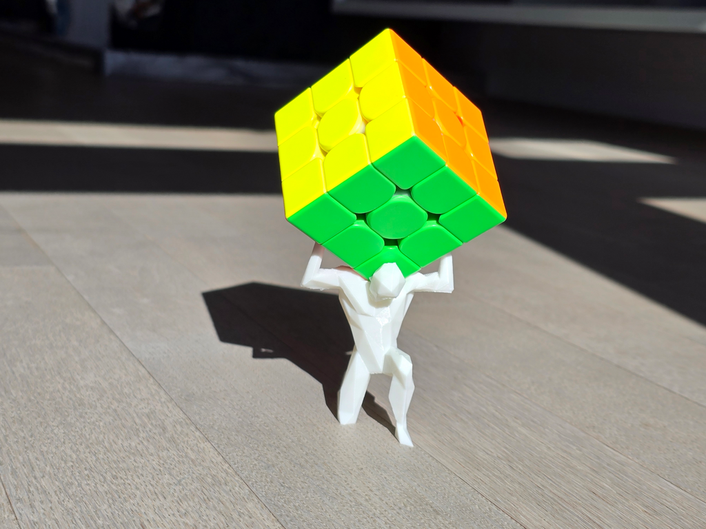 Atlas Rubik Cube Holder