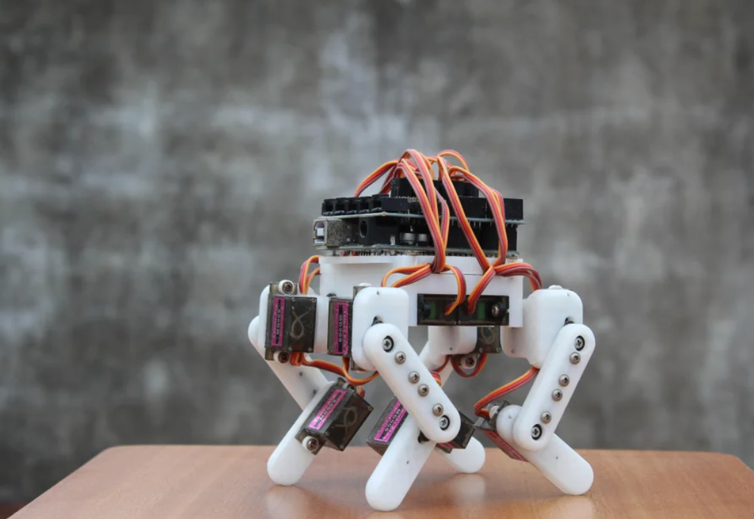 Mini Arduino Quadruped Robot