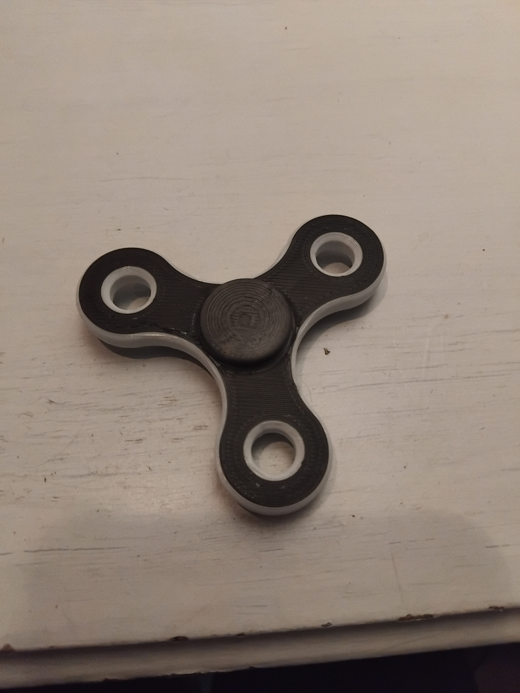 Fidget spinner
