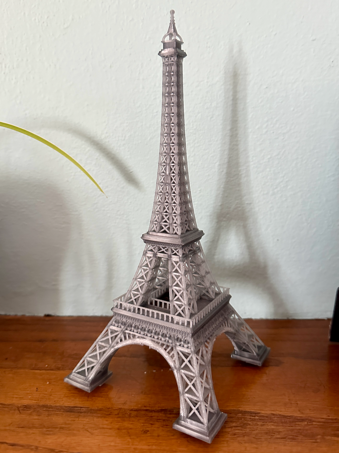 Eiffel Tower 250mm 10" tall~113x113x250mm~Single