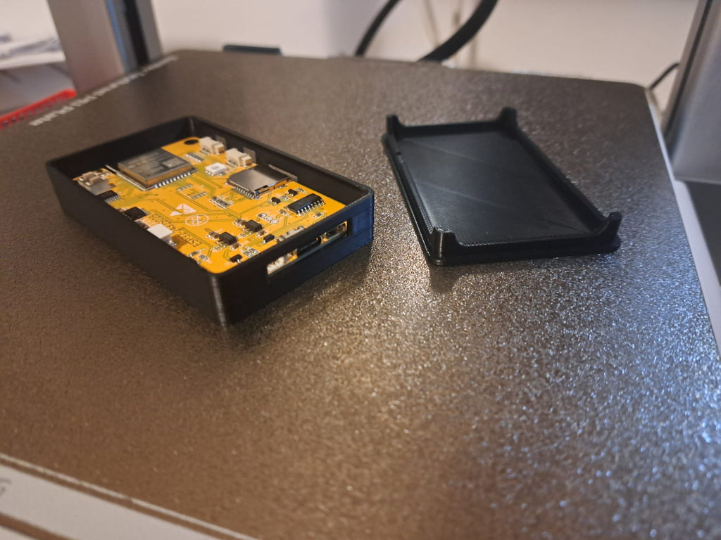 Cheap Yellow Display snap case
