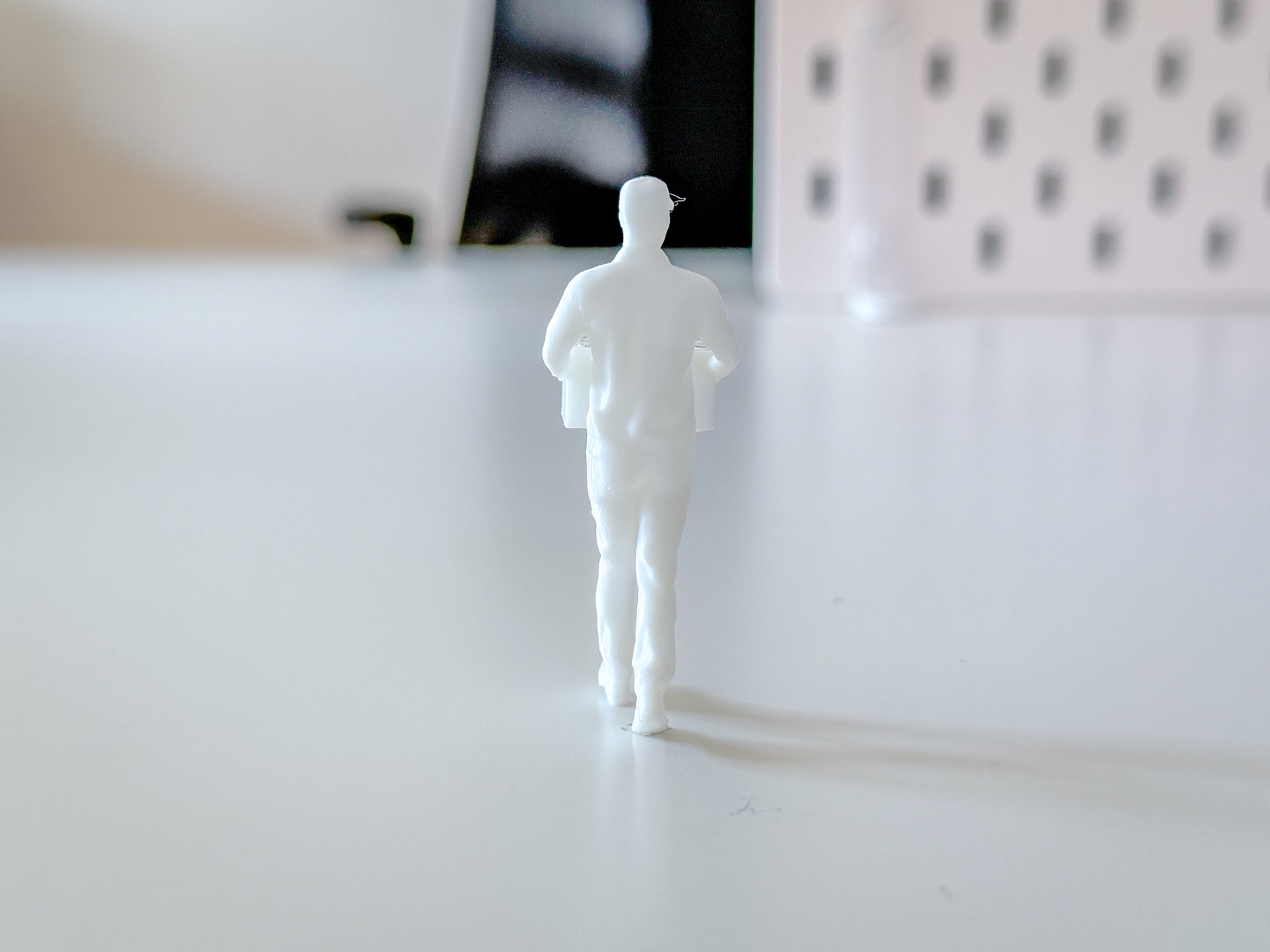 Miniature Delivery Man for your Diorama
