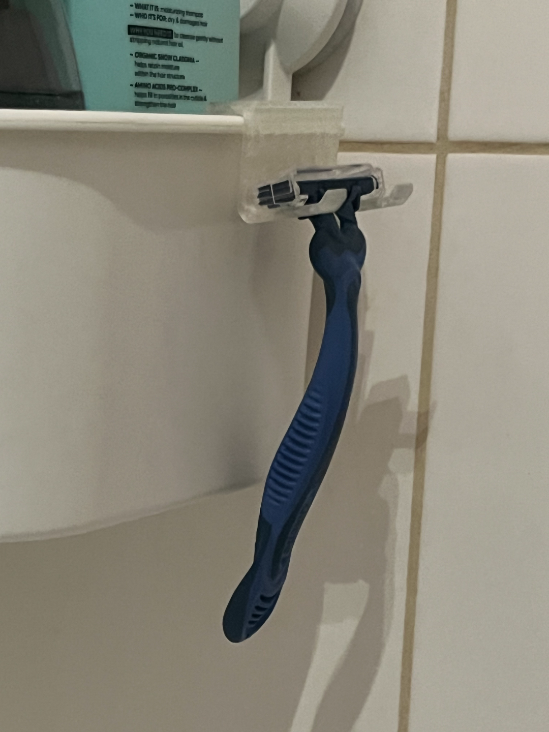 razor holder