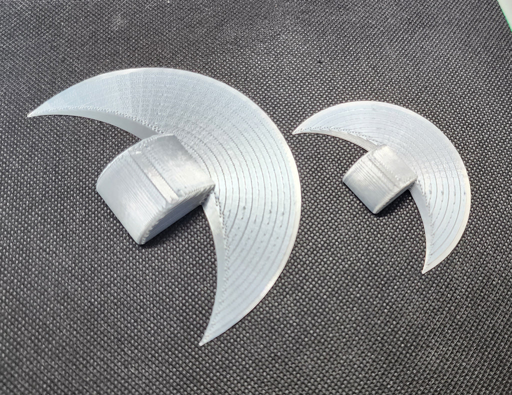 Crescent Moon Bed Scraper