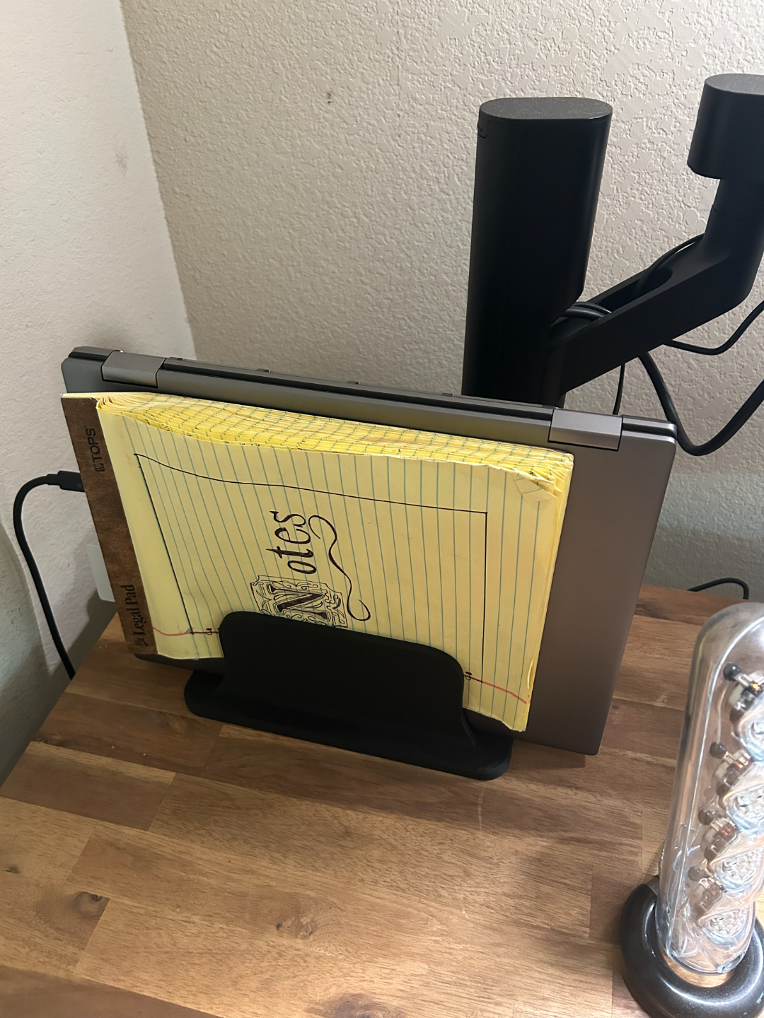 Vertical Laptop Stand (35mm thick)