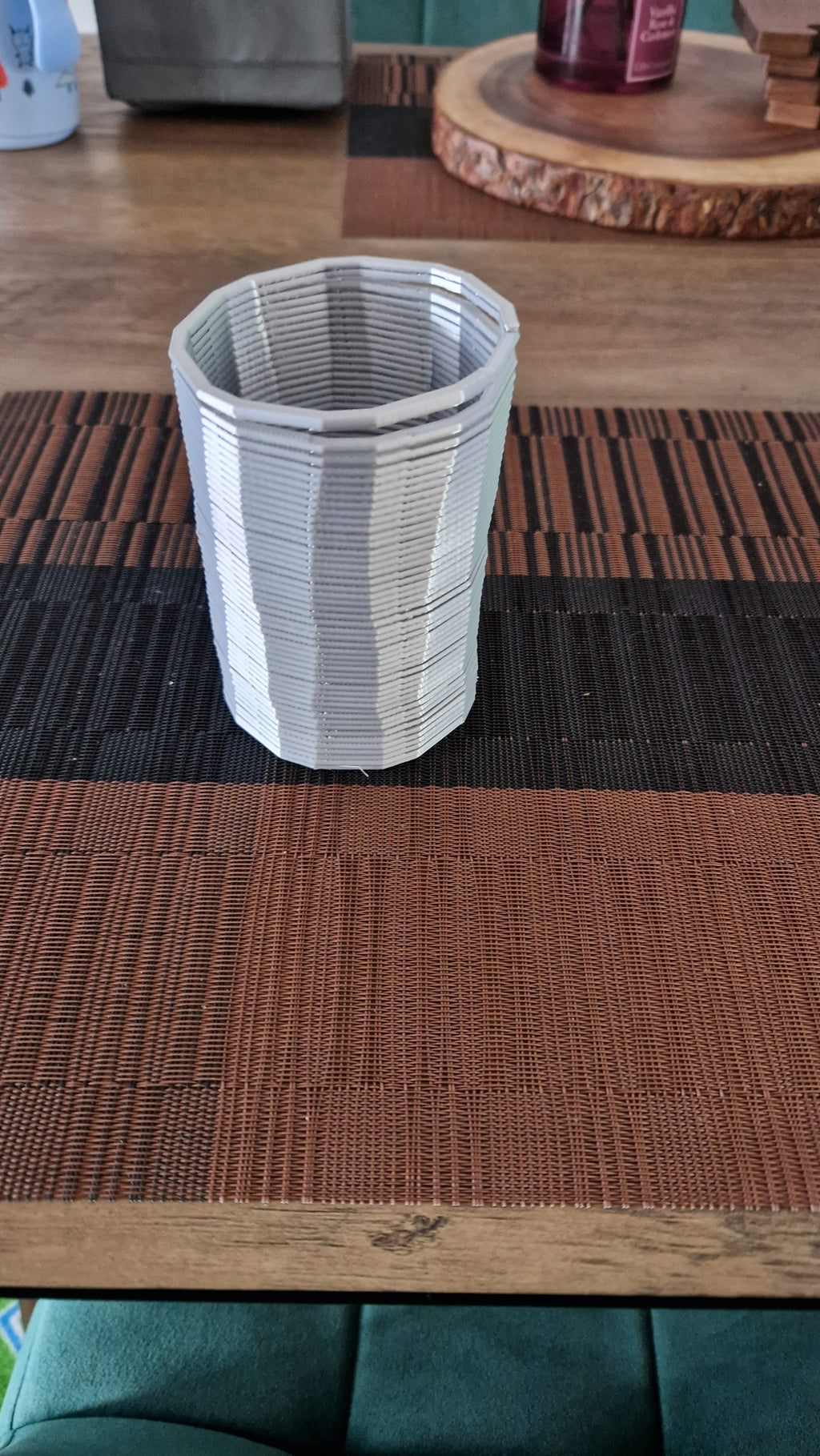 Slinky Spring Polygon