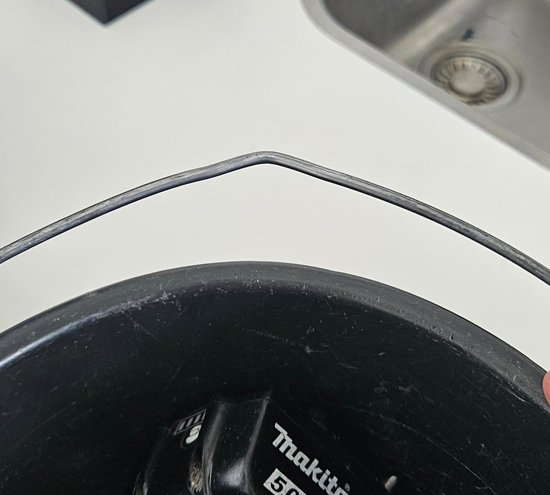 Bucket Handle 'Click in place'