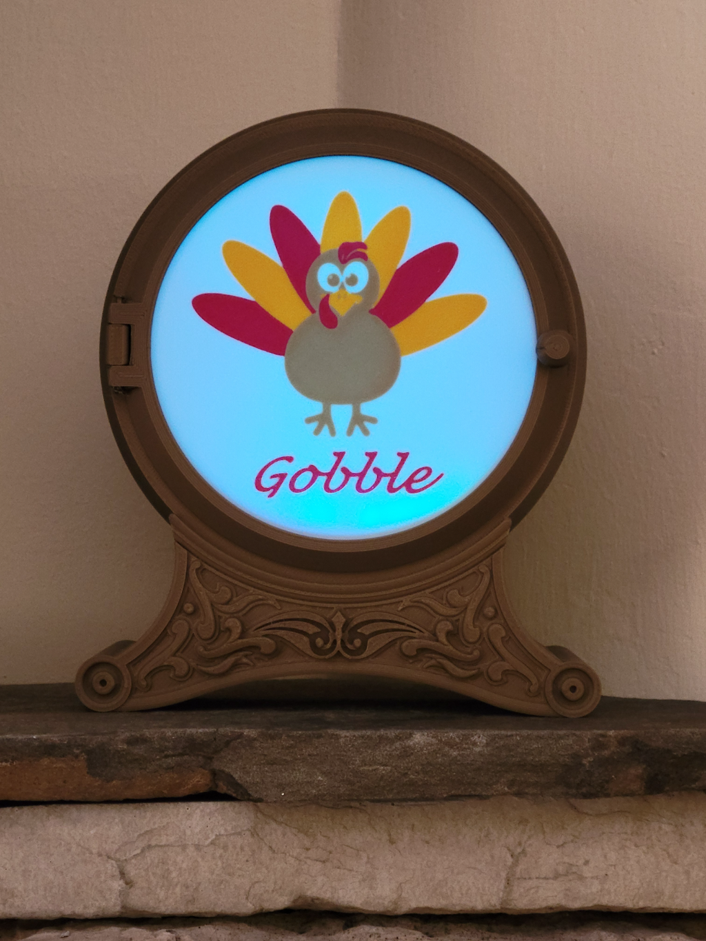 Tea Light Scene, Gobble