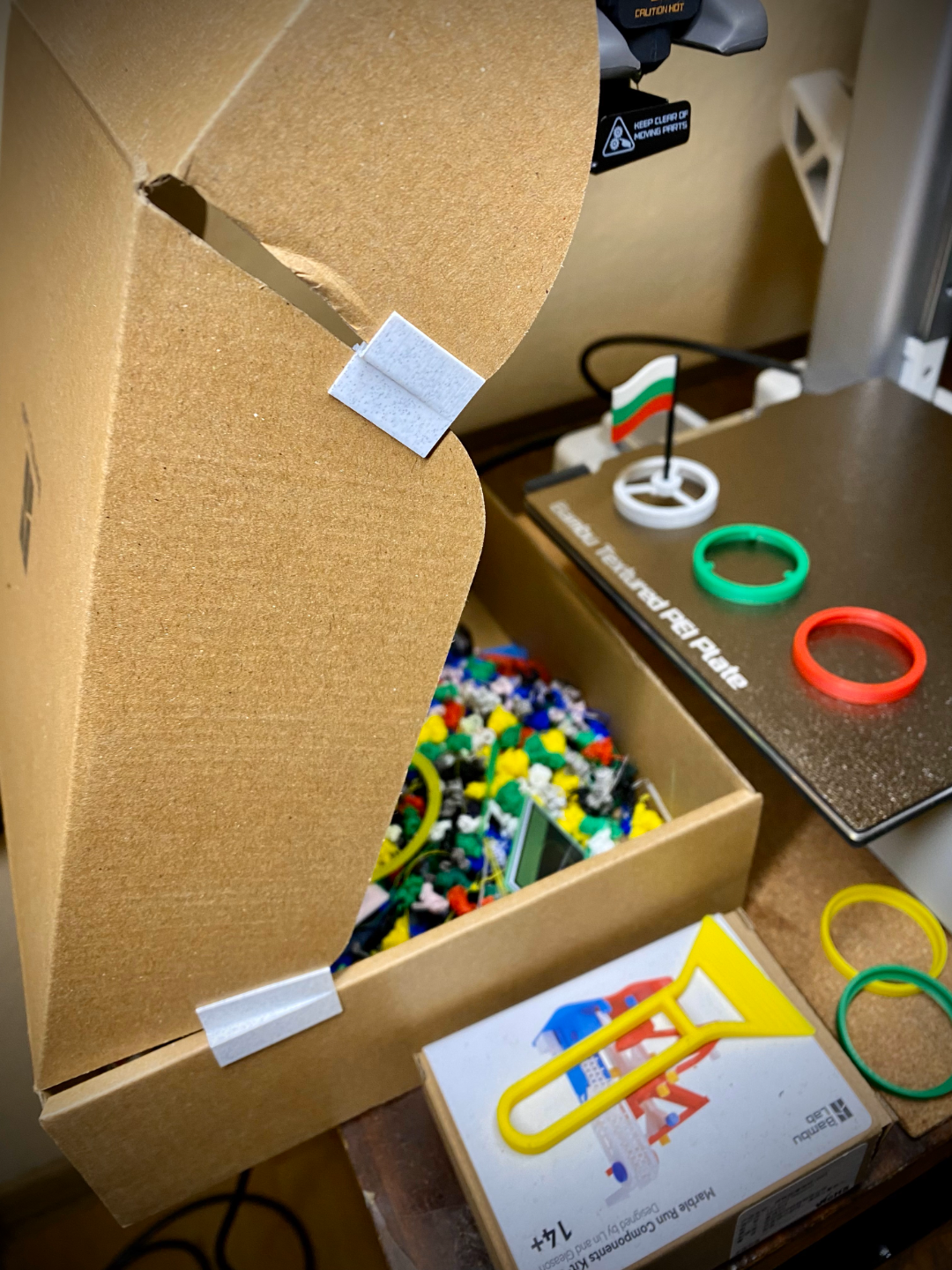 Poopbox clips - your filament box to a poop bucket