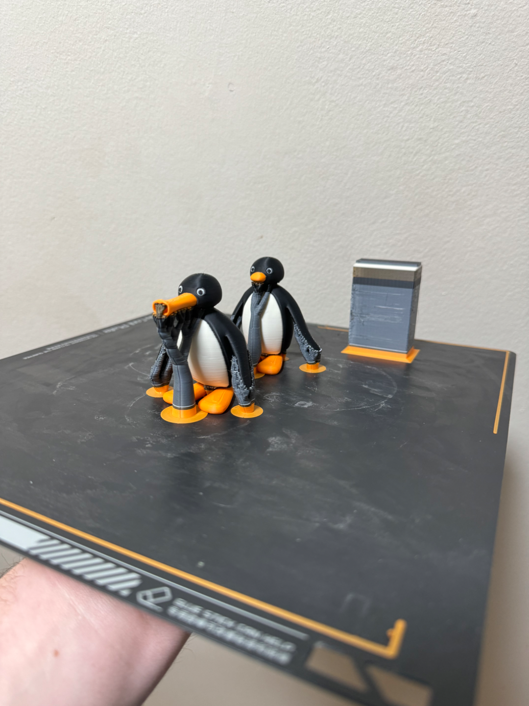 Pingu Colourized for AMS