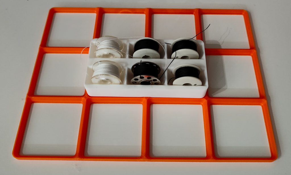Sewing machine bobbin spool Gridfinity bin