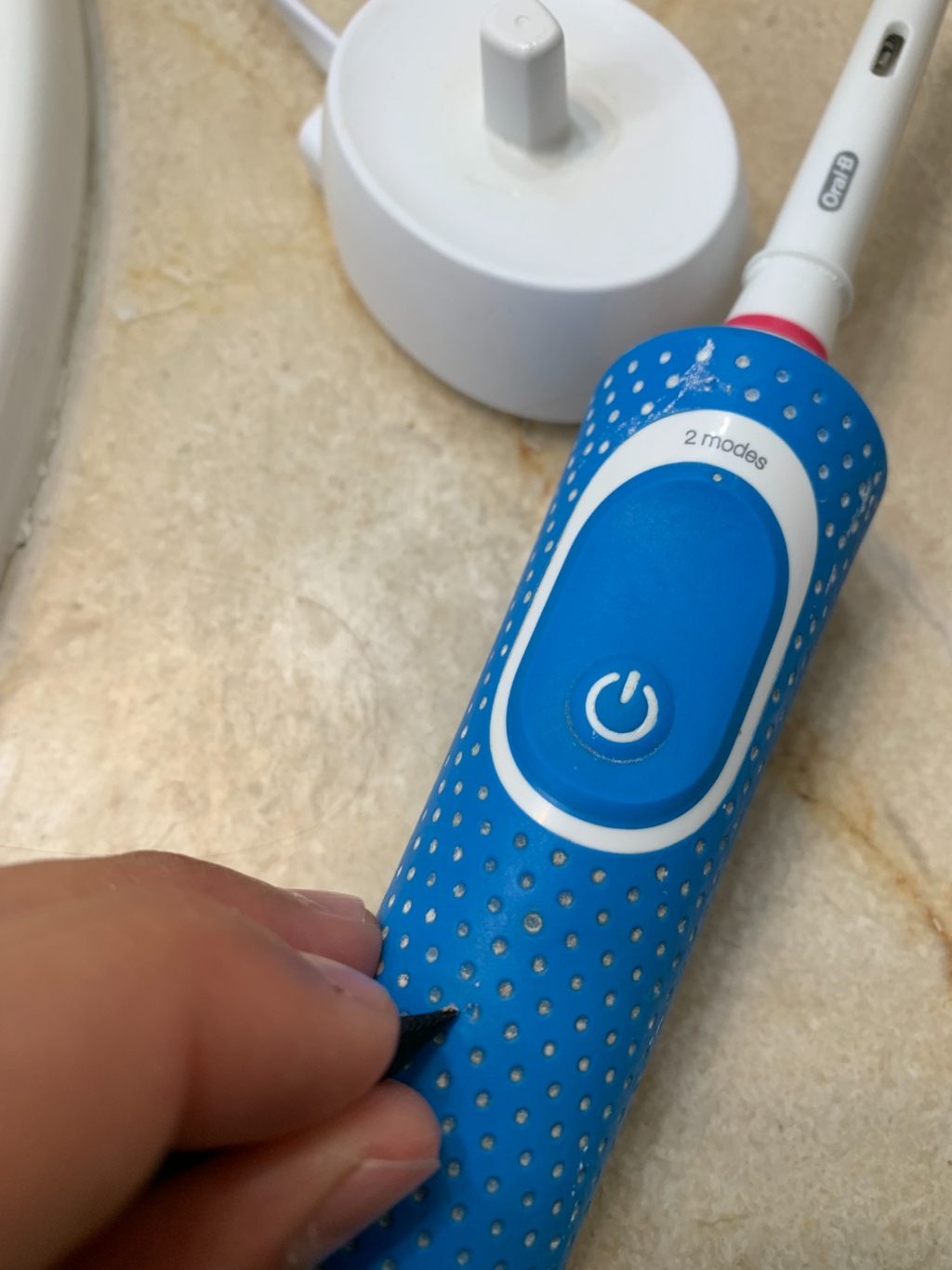 Electric toothbrush gunk cleaner