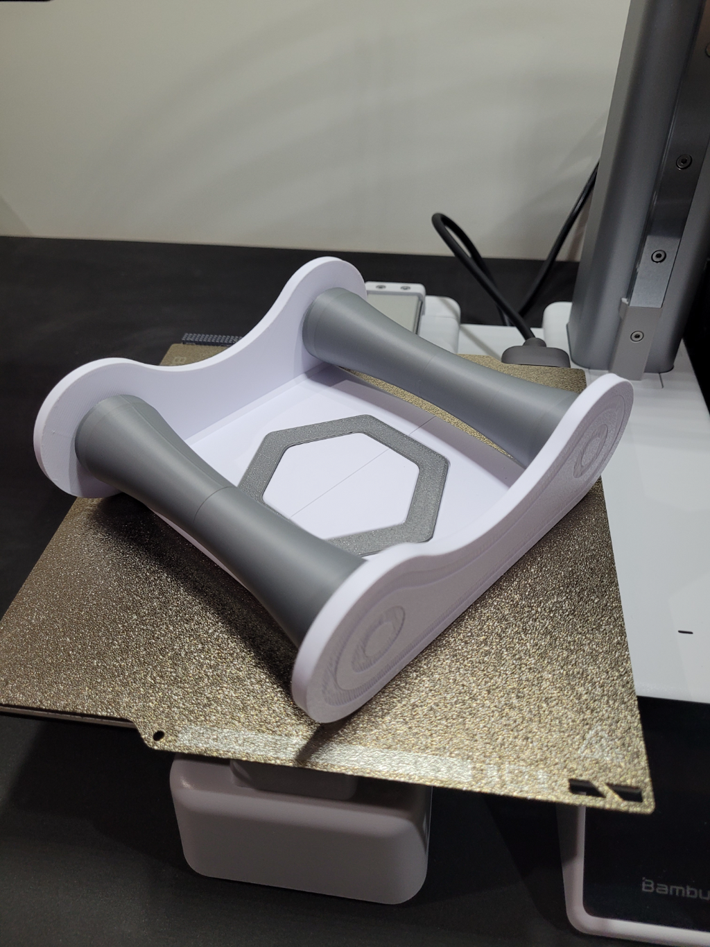 Universal Spool Roller