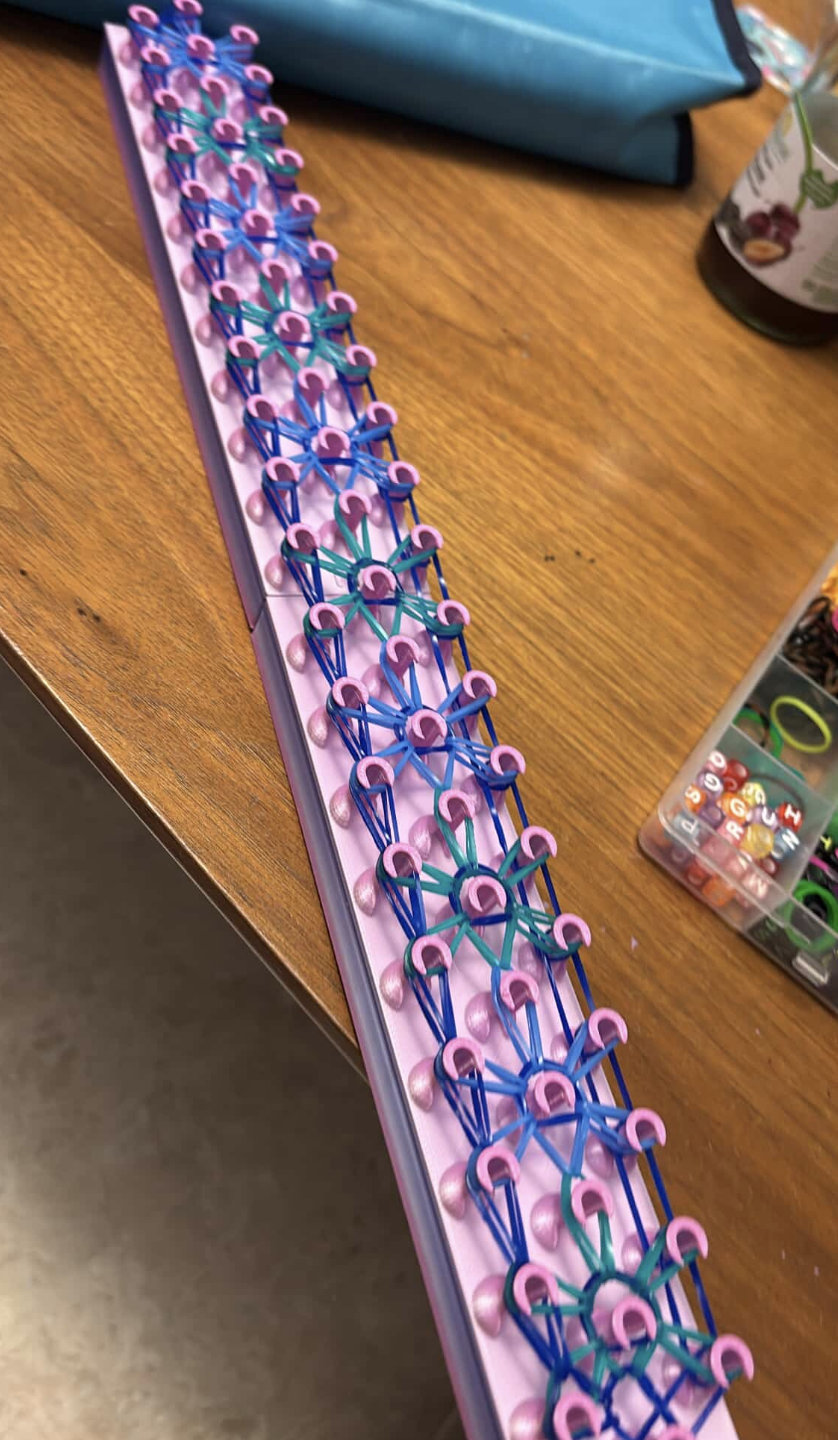 Simplified Rainbow Loom
