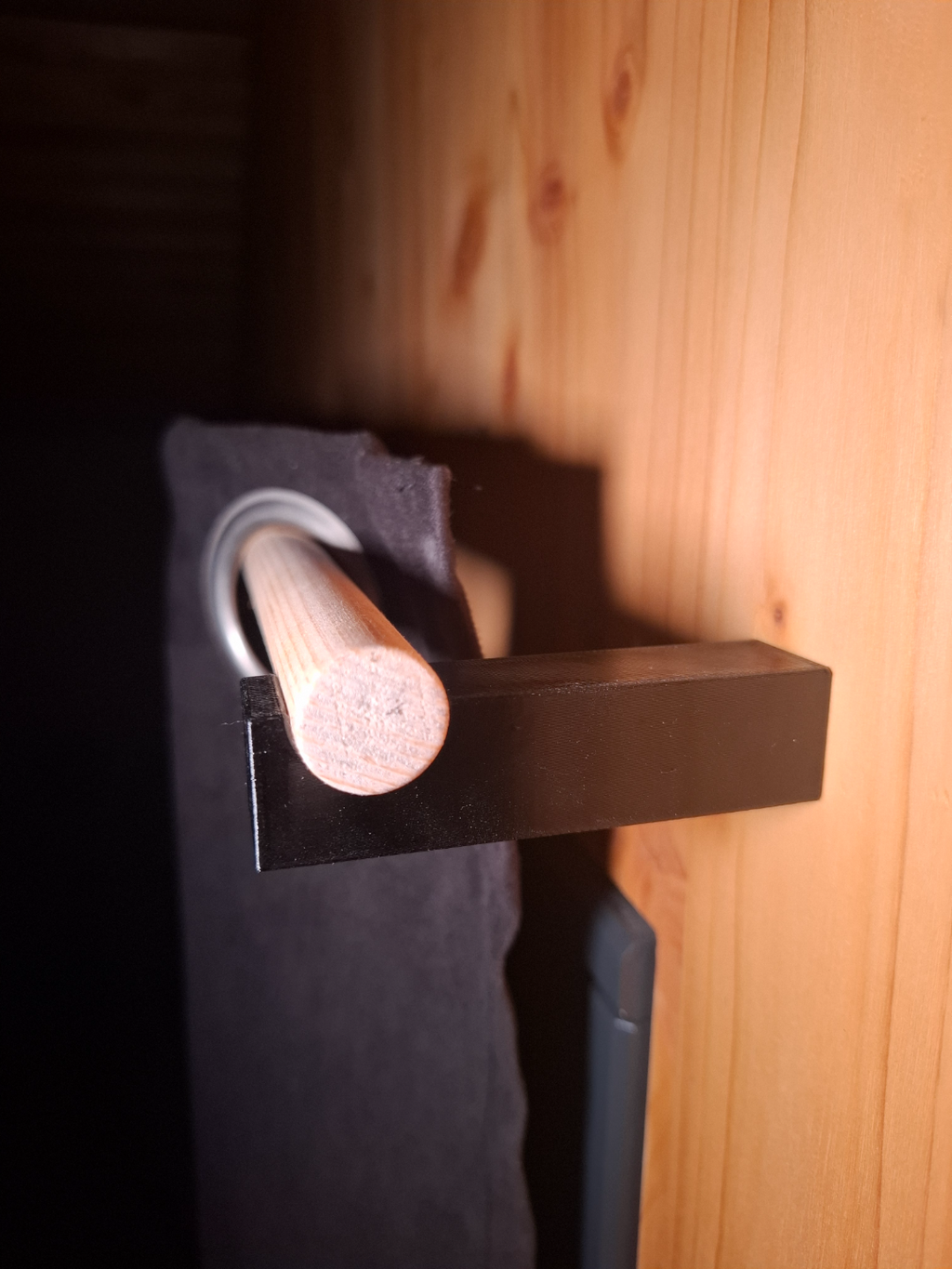 curtain rod bracket