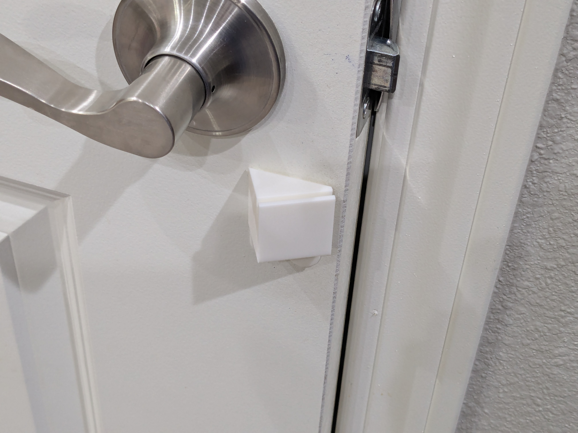 Angled Countertop Door Stopper