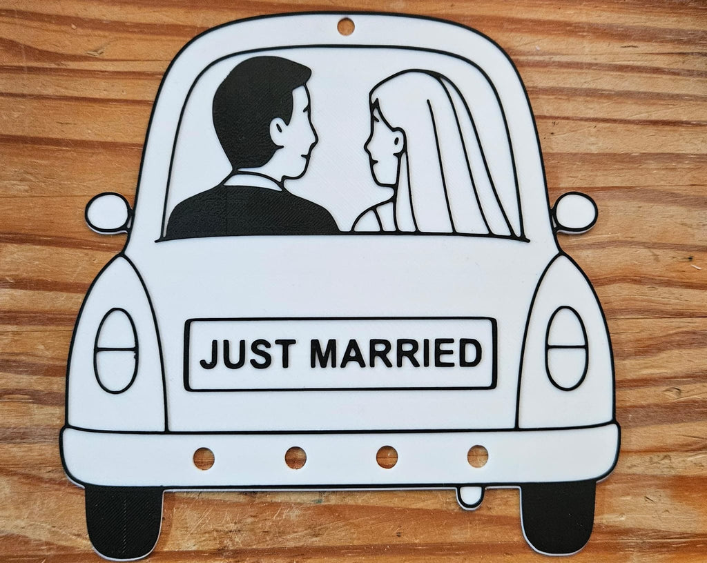 Car with bride and groom – money gift| Remix
