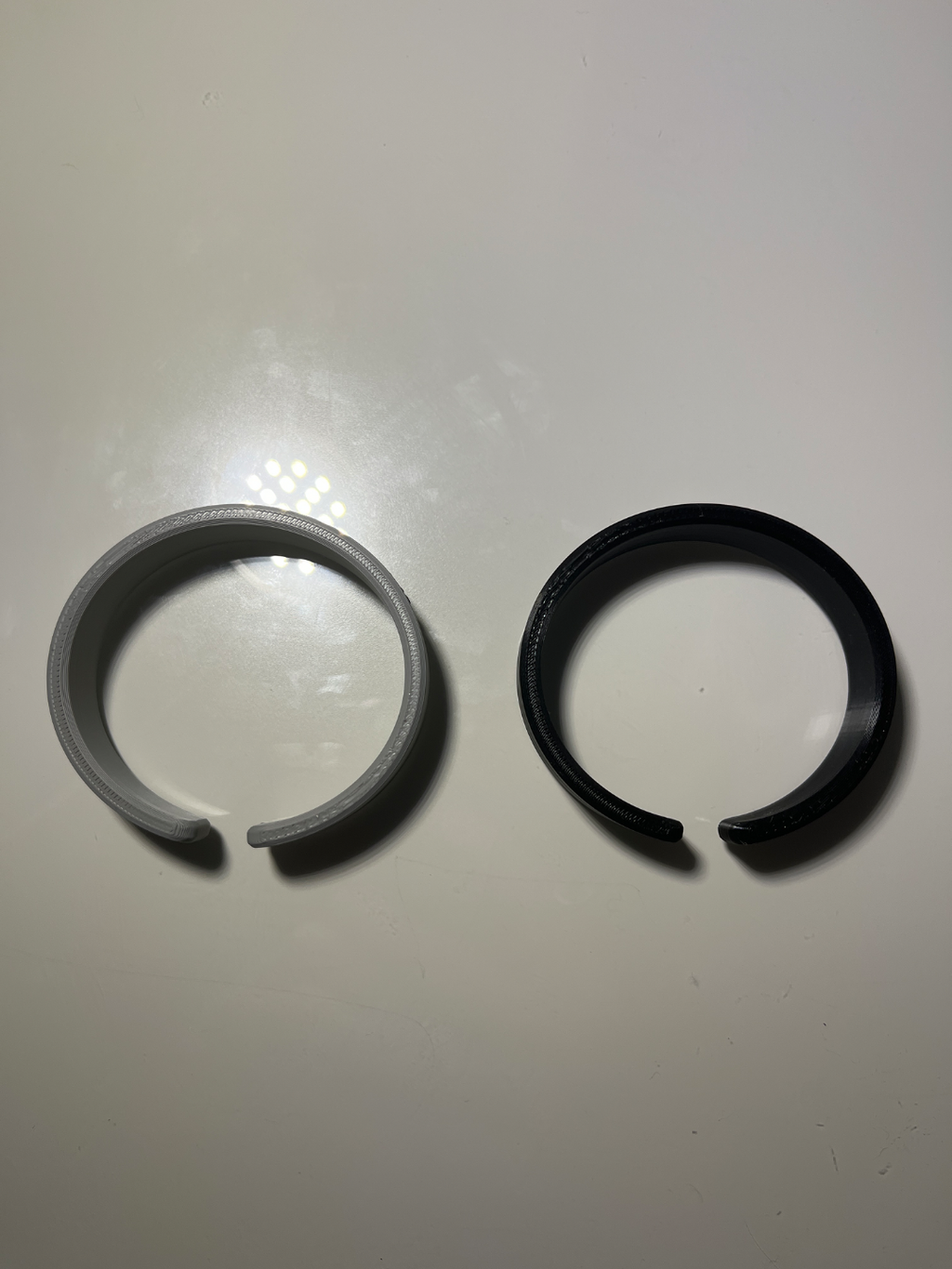 Customizable bracelet (2 sizes)