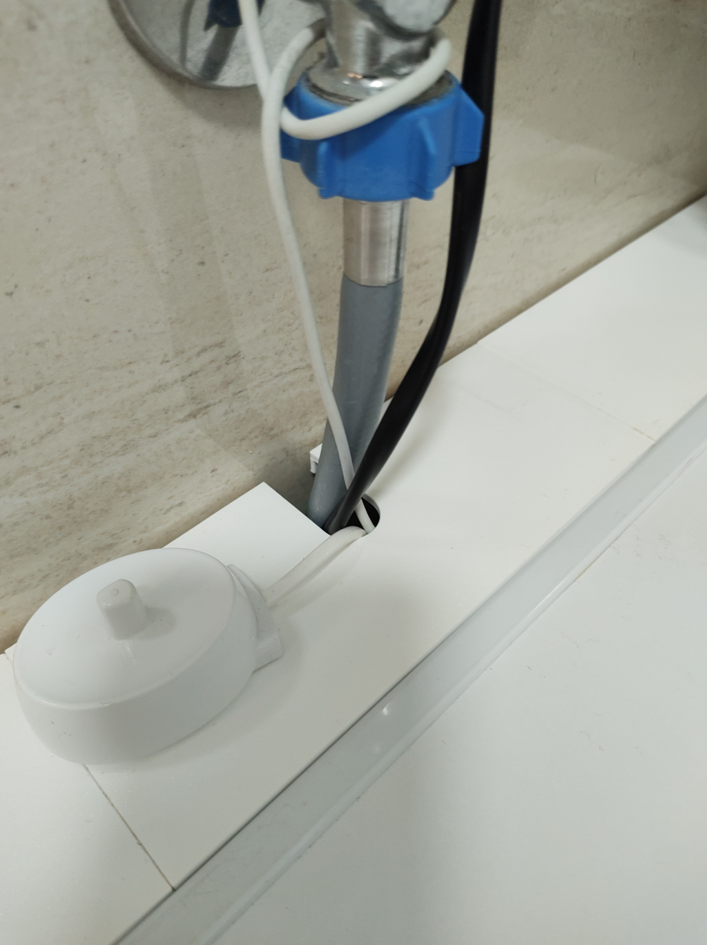 Washing machine shelf