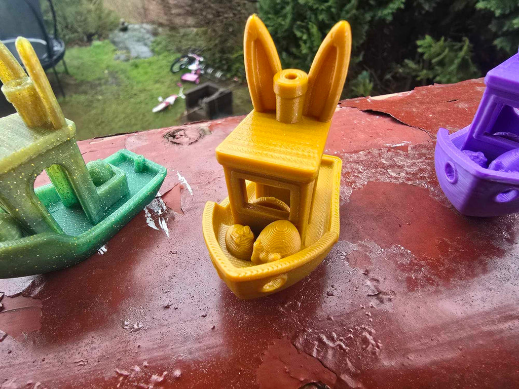 Easter Benchy