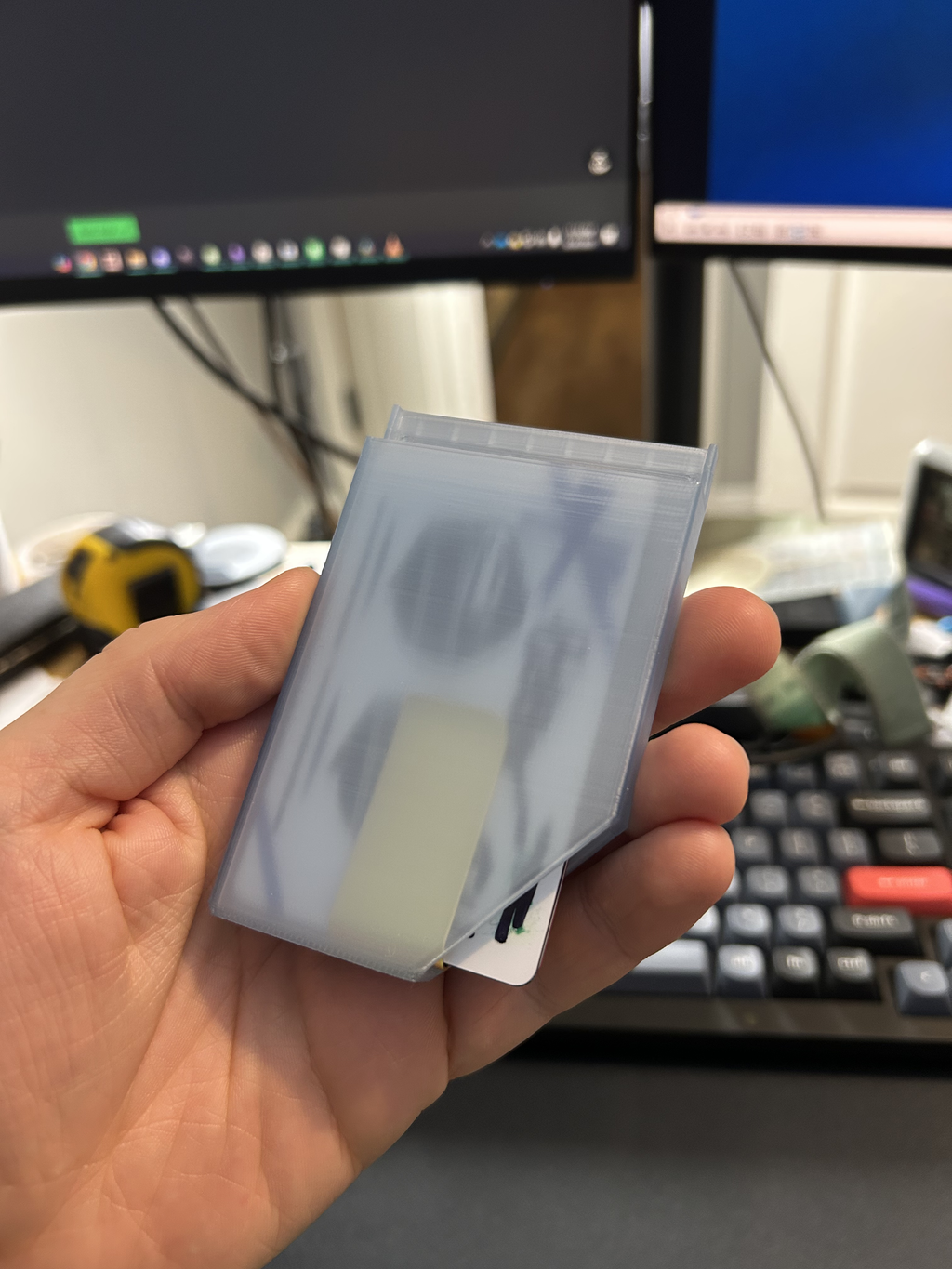 Magsafe wallet with money clip