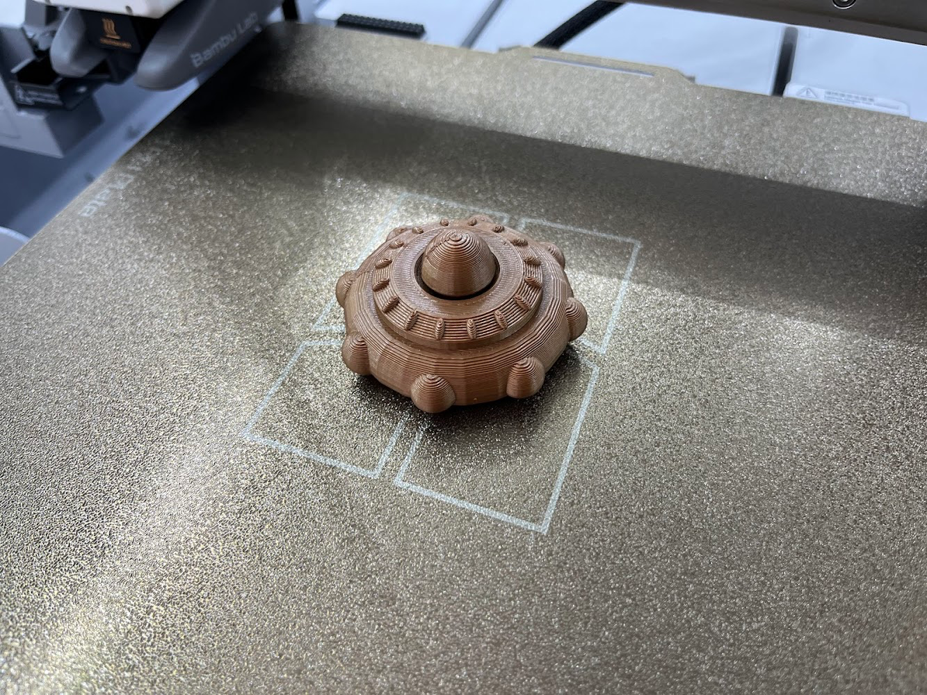 UFF (unidentified flying fidget)