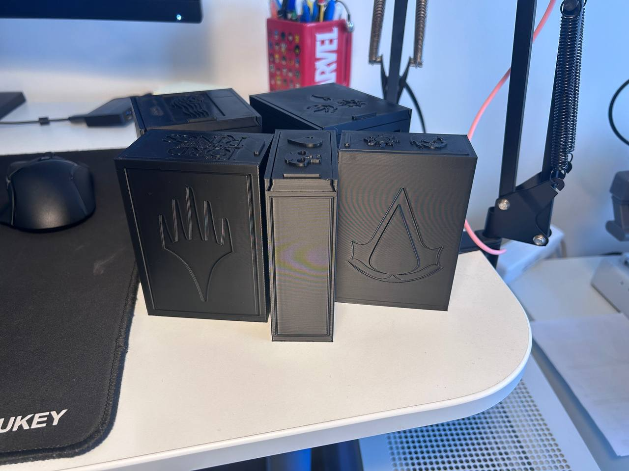 MTG Commander Deck Box with Magic Logo
