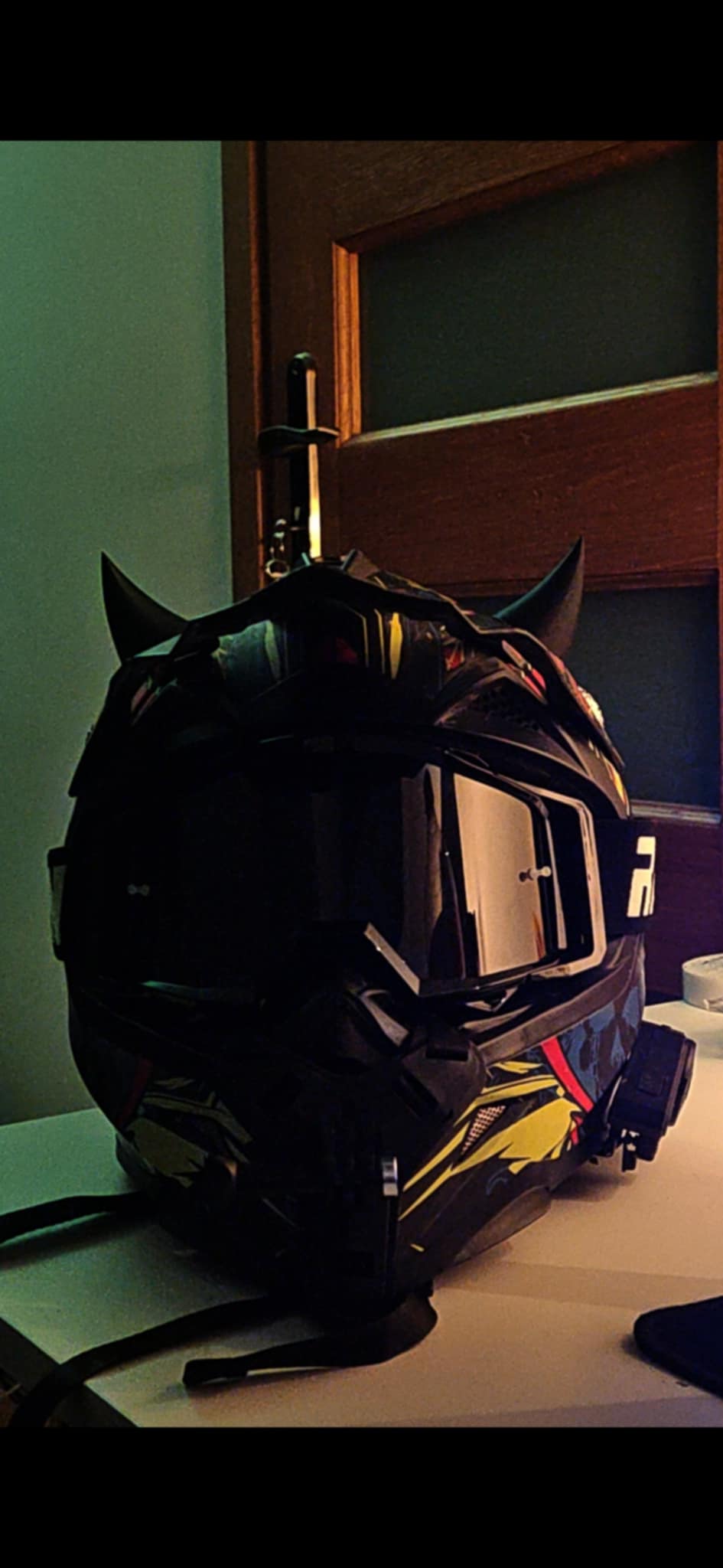 Helmet horns
