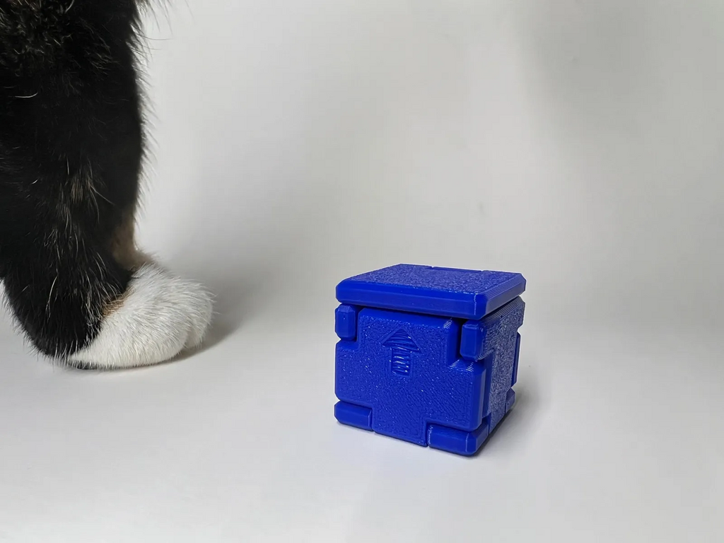 Little Cube Guy