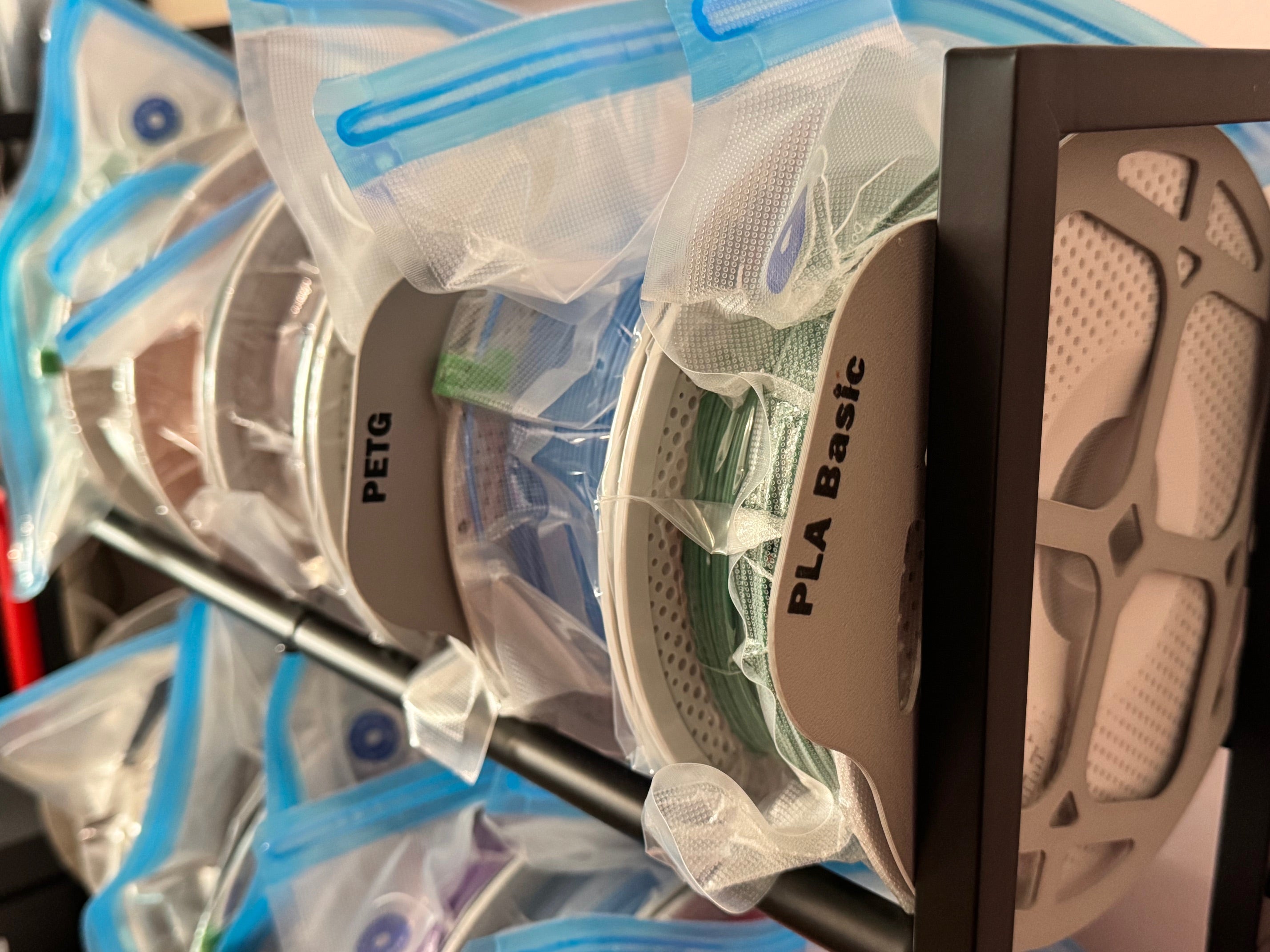 Customisable Filament Divider