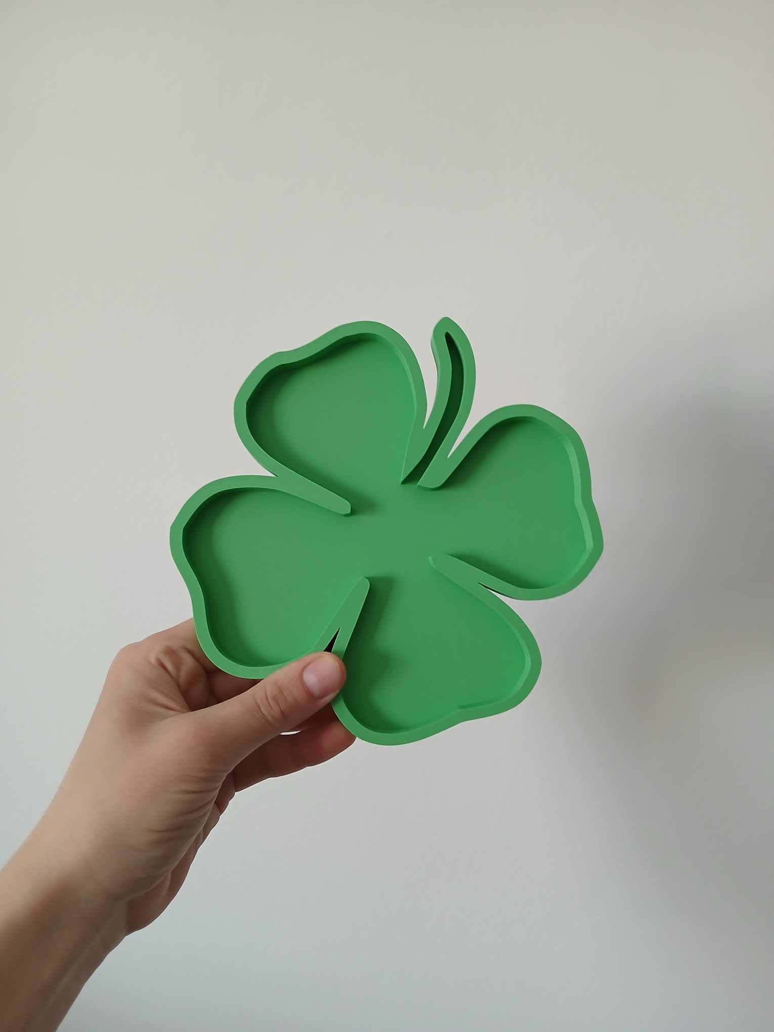 Four-Leaf-Clover Tray