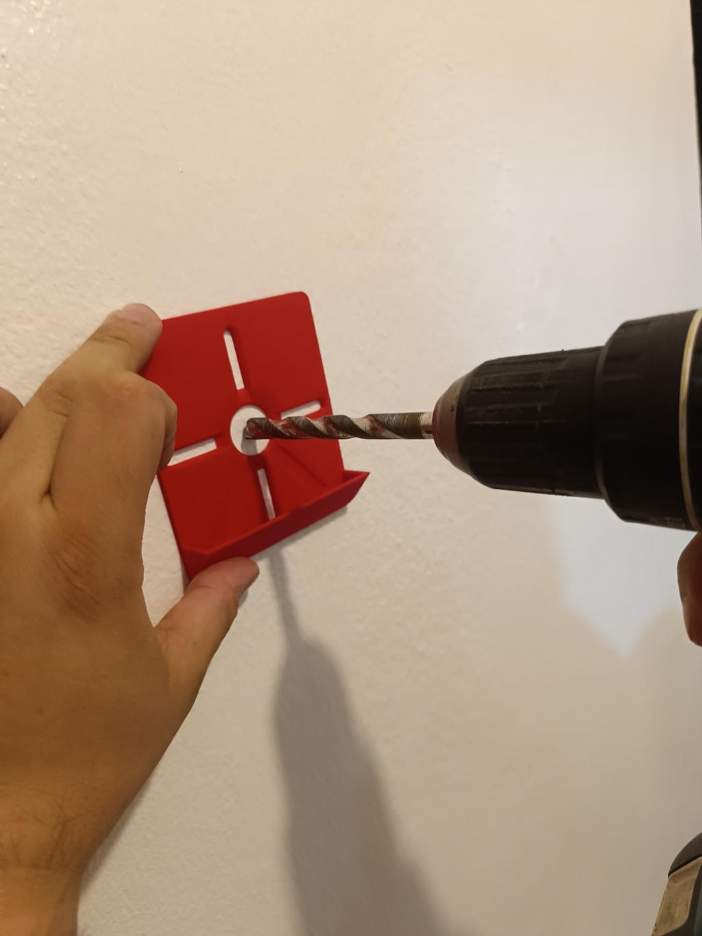 Drilling Guide And Dust Collector