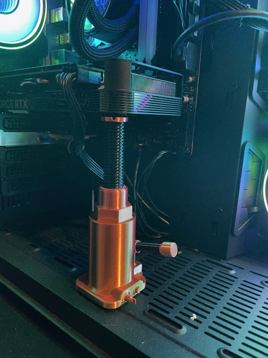 GPU support\Hydraulic jack