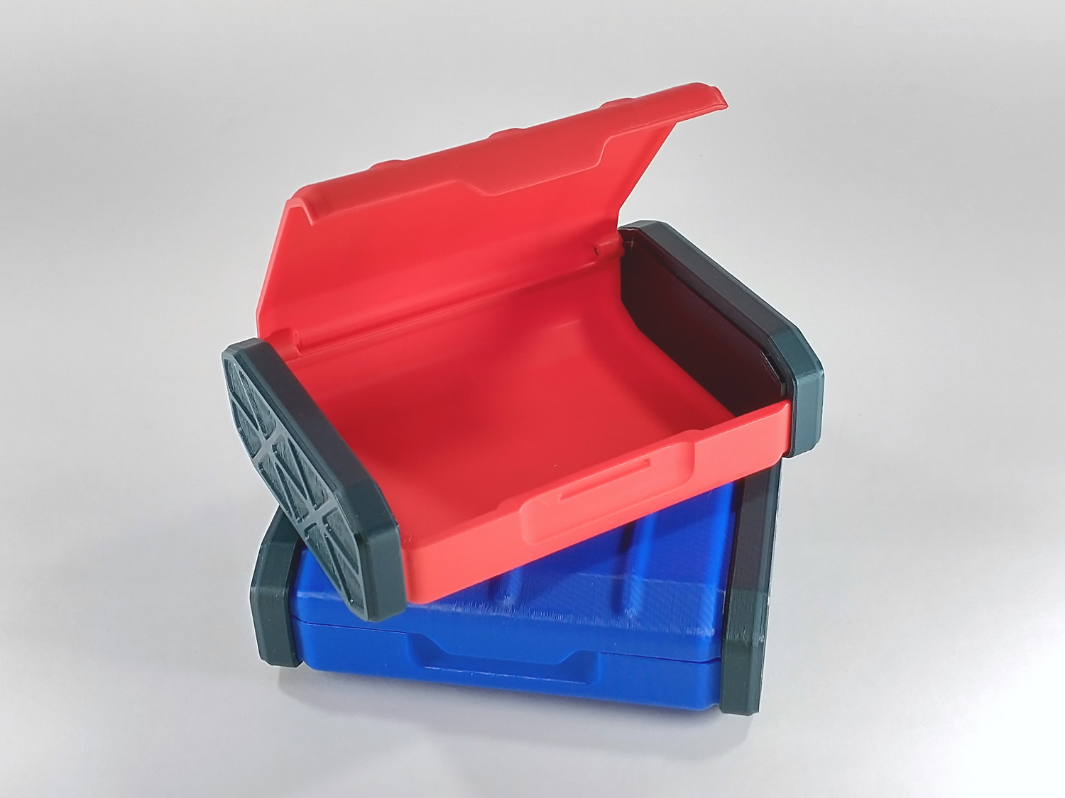 Scalable Snap-Lid Case - No Hardware Needed