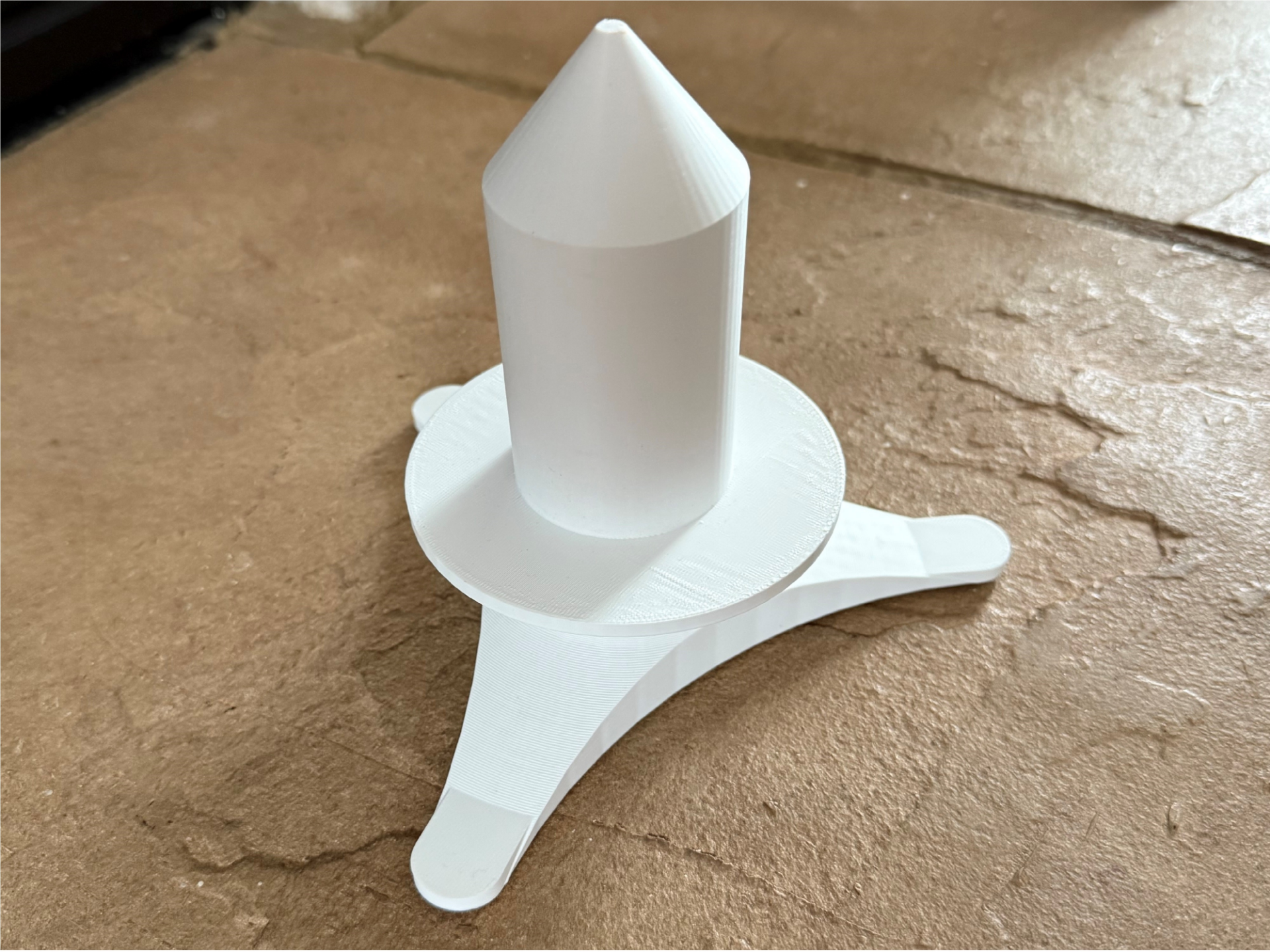 Horizontal Spool Holder