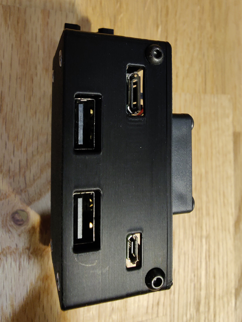 Raspberry Pi Zero 2 W with Waveshare USB HUB and cooler mount