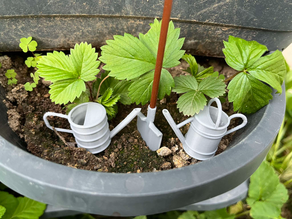Watering can 1:10 and 1:12, miniature, diorama