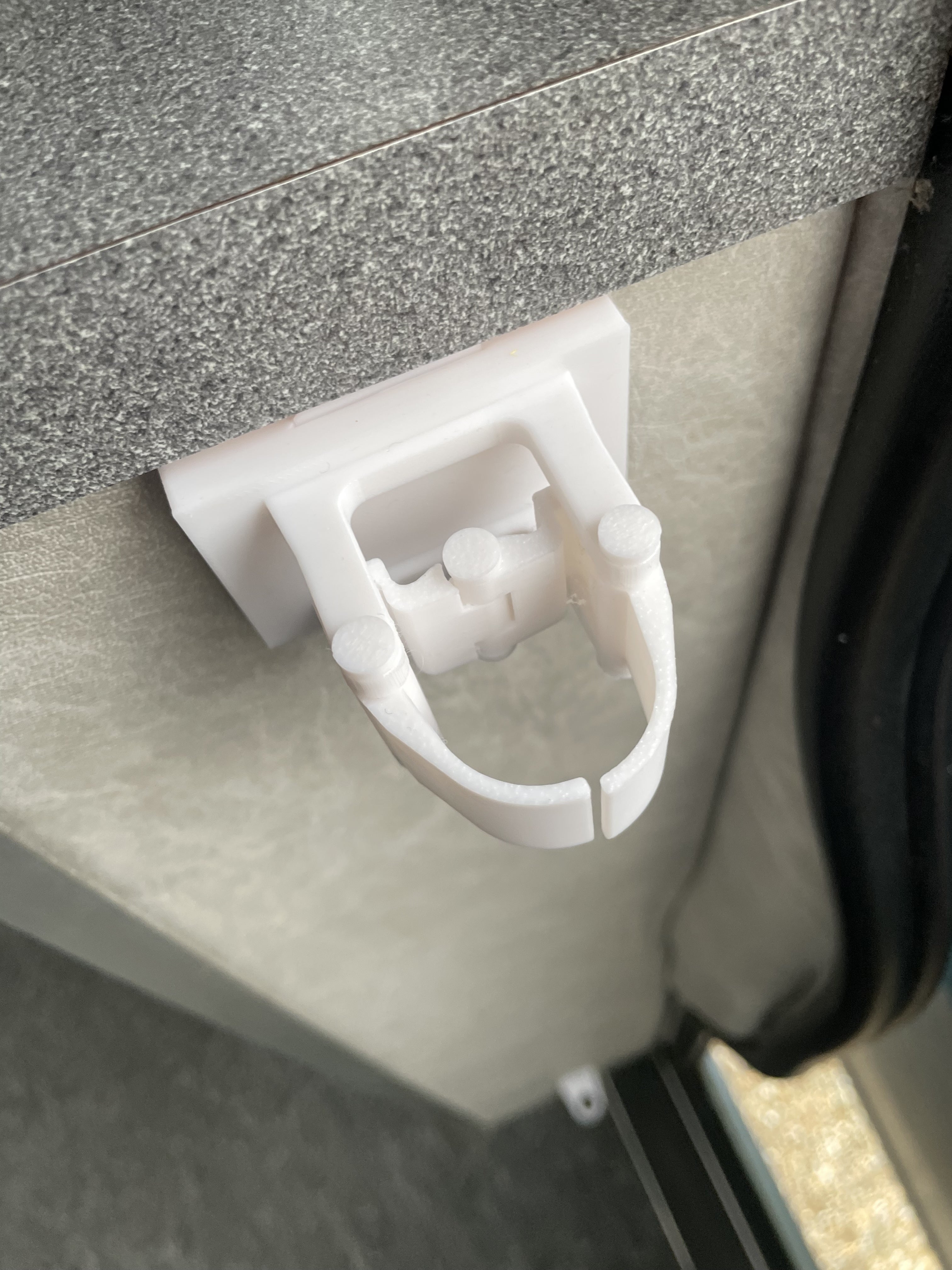 Articulating Umbrella Holder