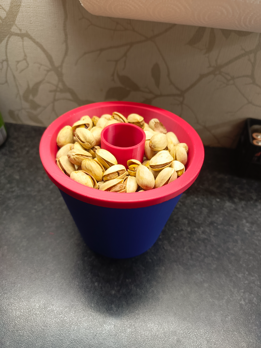 Nut basket