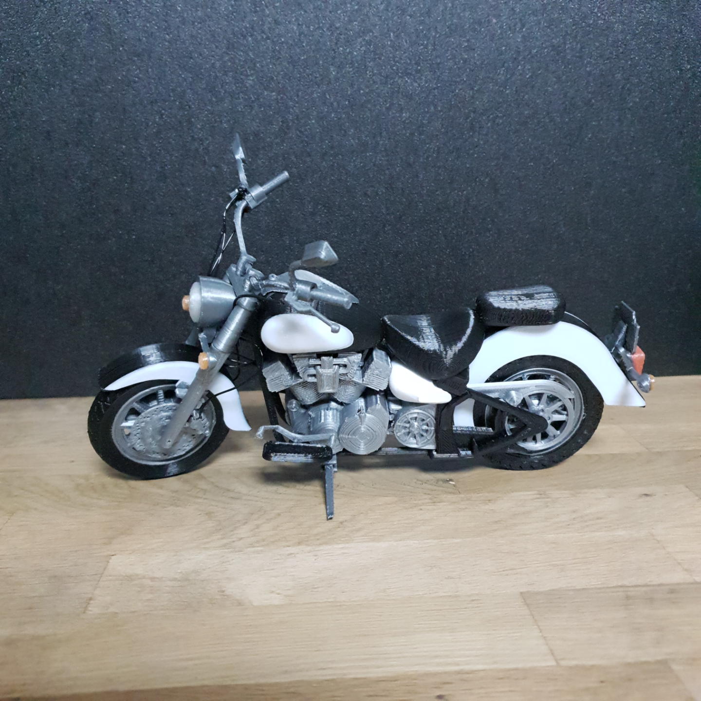 YAMAHA_XV1600_ROADSTAR